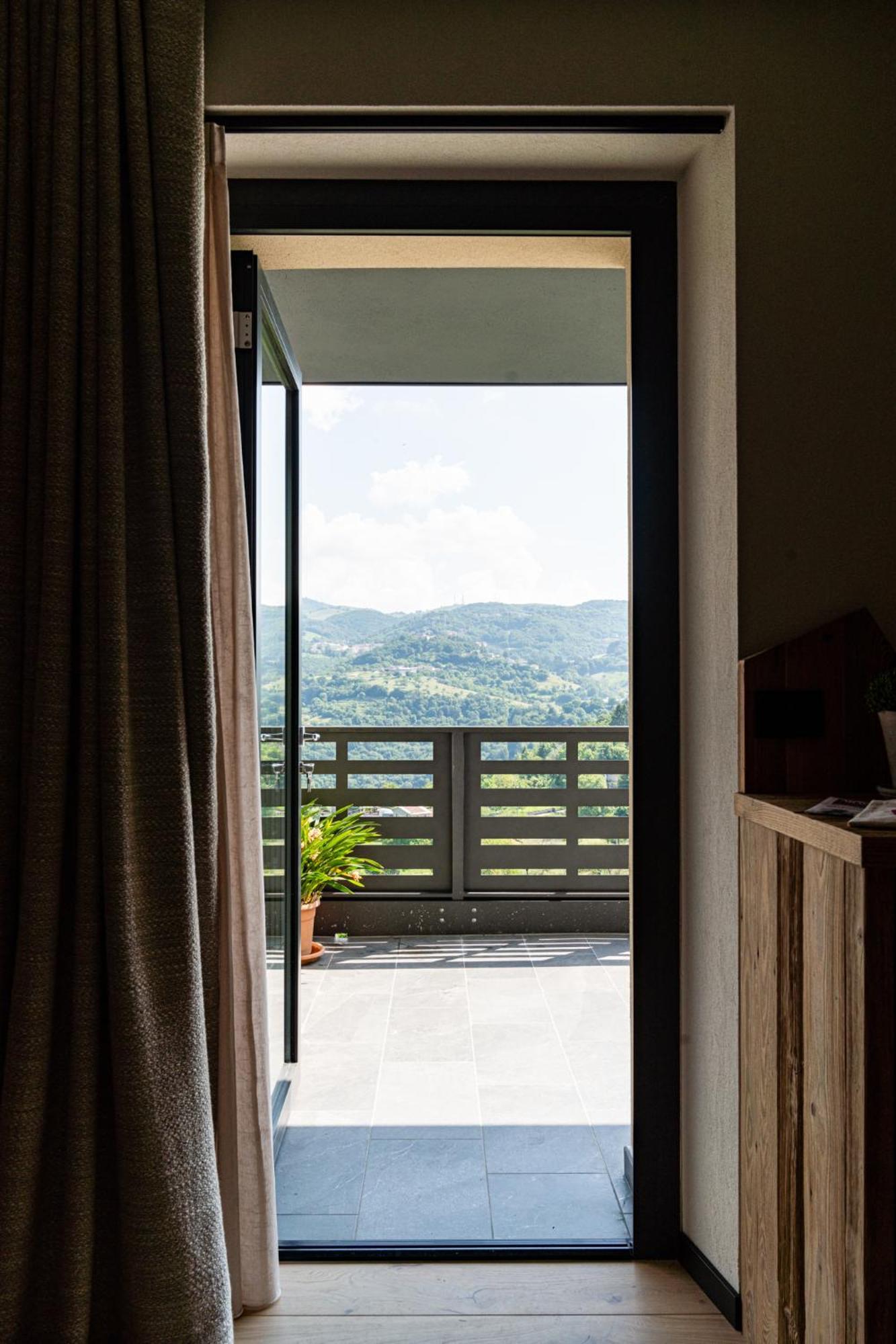 Araldo Eco-Lodge Bosco Chiesanuova Luaran gambar